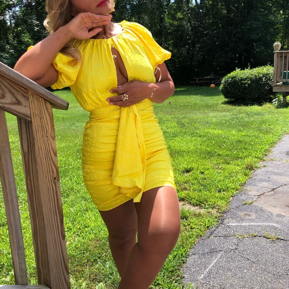 Dress - Picture 4 of 6